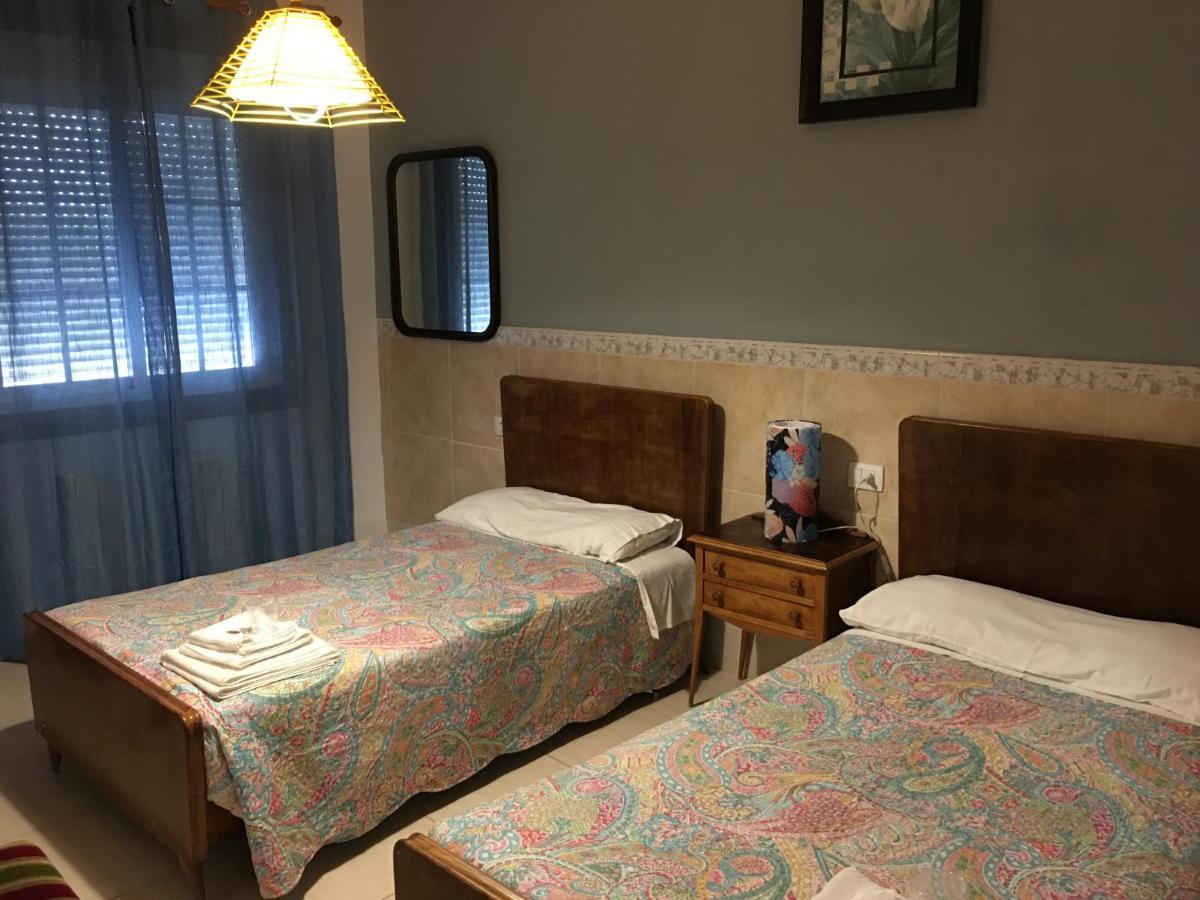 Hostal O Labrador Hotell O Hospital Exteriör bild